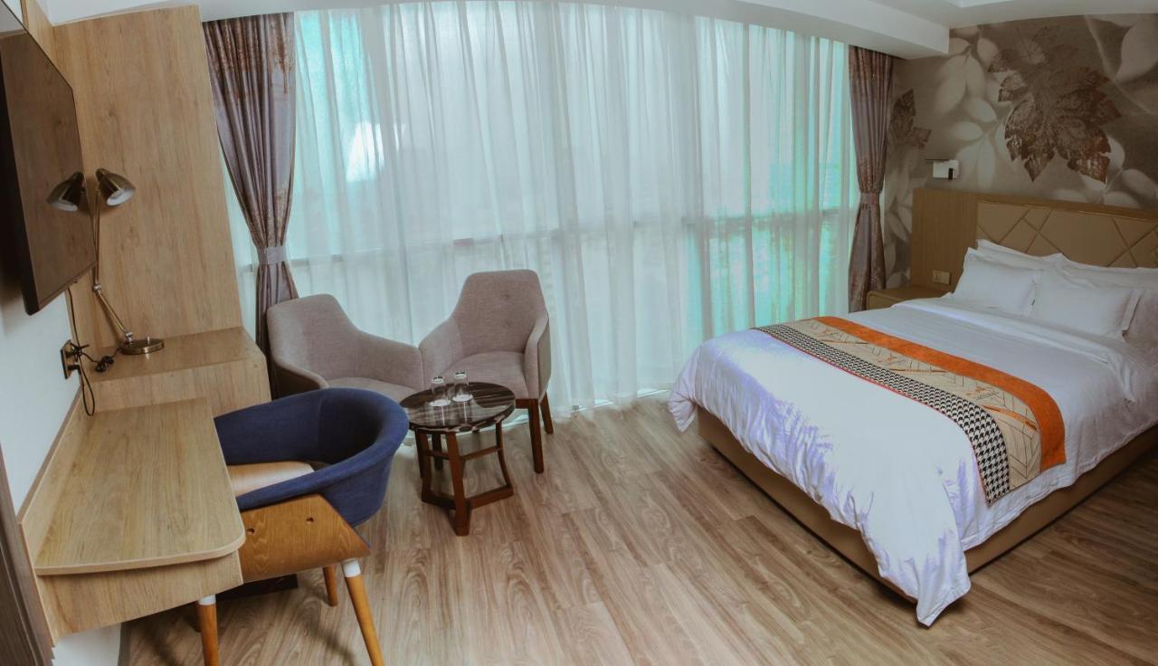 Gold Source Hotel Lima Zewnętrze zdjęcie